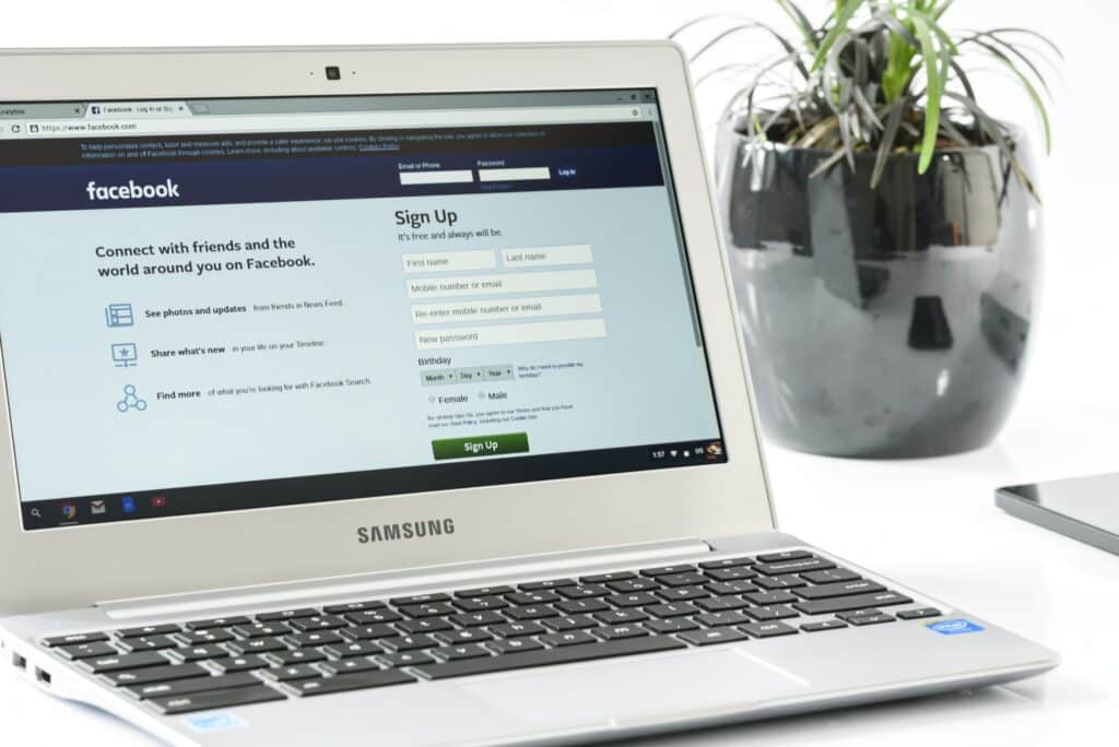 How to Create a Facebook Page for Your Business - LMH Agency